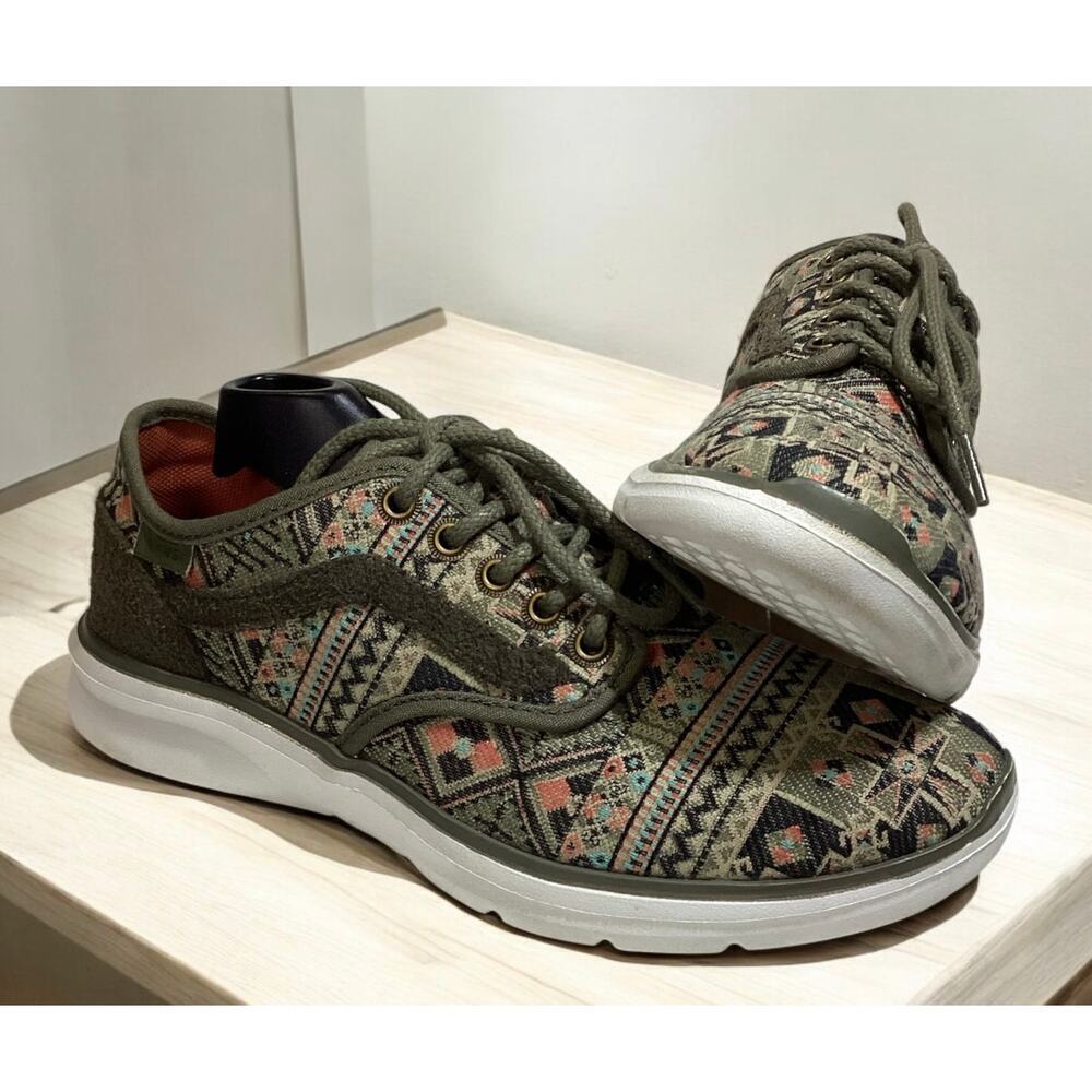 Vans ISO 2 ultra cush lite moroccan geo women sz 8 ivy green